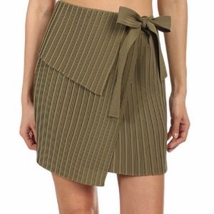 A.L.C Pleated Olive Green Wrap Skirt Size 2